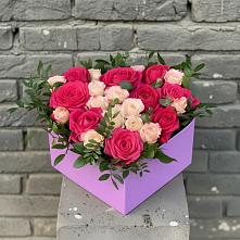Цветочная композиция из Розы в коробке #REPLACE_PRED# Урушу