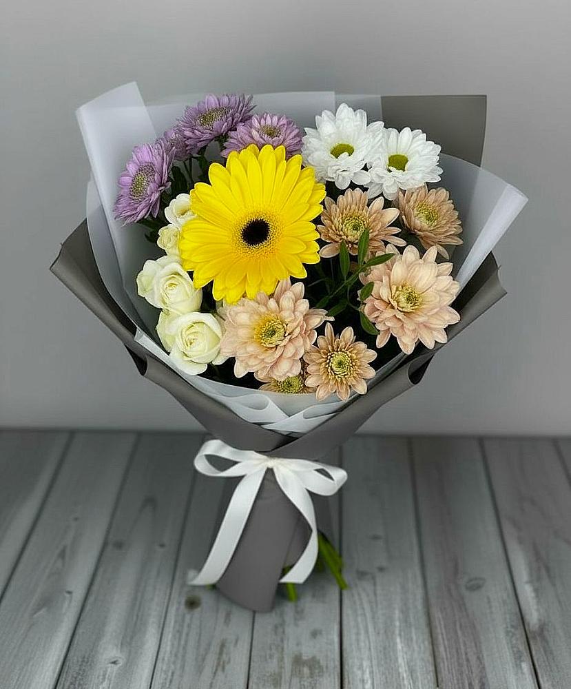 Букет цветов из: Розы, Герберы и Хризантемы в Урушу