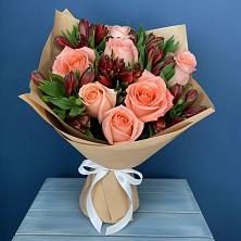 Букет цветов из:  Розы и Альстромерии в Урушу