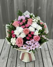 Букет цветов из:  Альстромерии, Гвоздики, Розы и Хризантемы в Урушу