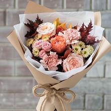 Букет цветов из:  Гвоздики, Хризантемы и Розы в Урушу