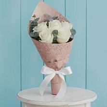 Букет цветов из:  Розы в Урушу