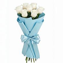 Букет 7 белых роз Проуд в Урушу