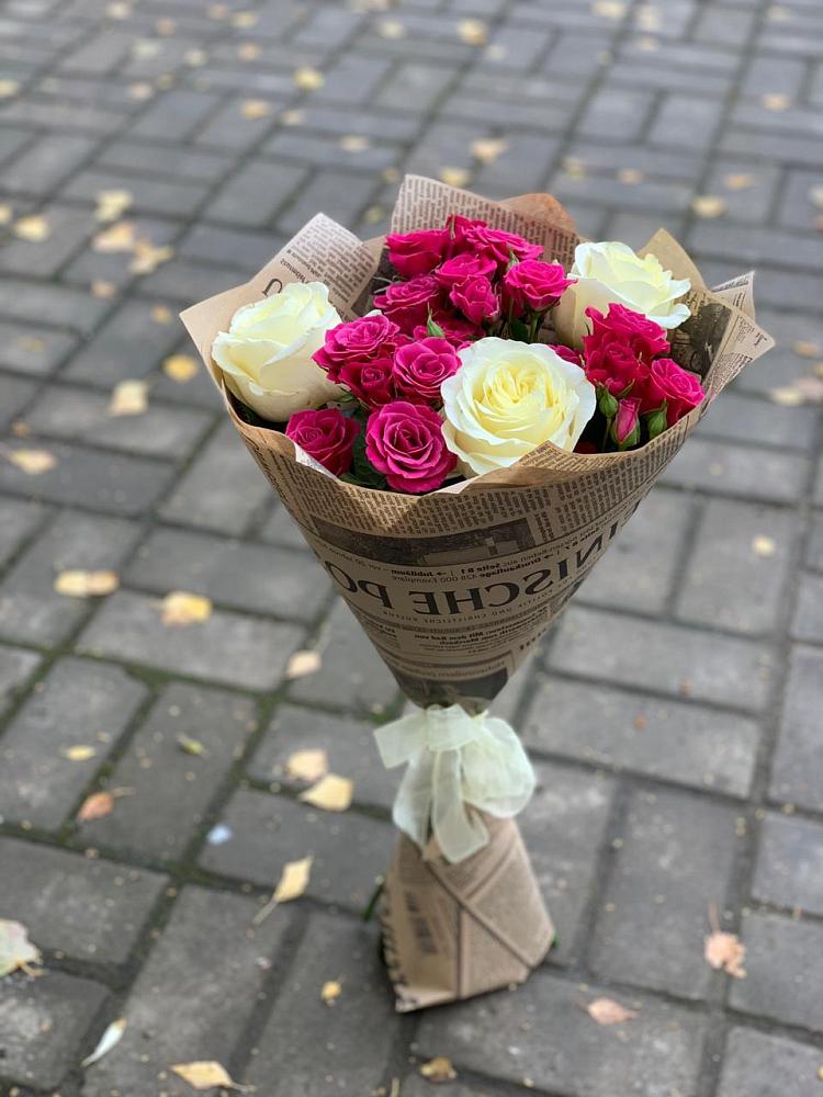 Букет цветов из: Розы в Урушу