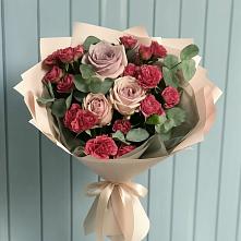 Букет цветов из:  Гвоздики и Розы в Урушу