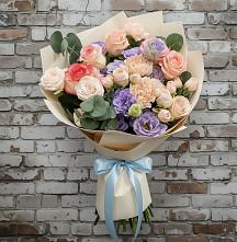 Букет цветов из:  Розы, Лизиантусы и Гвоздики #REPLACE_PRED# Урушу